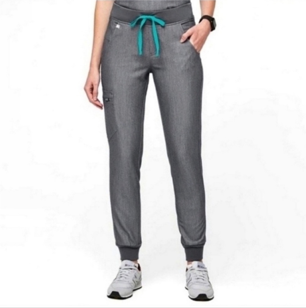 Figs Technical Zamora Joggers, Gray, Size Small